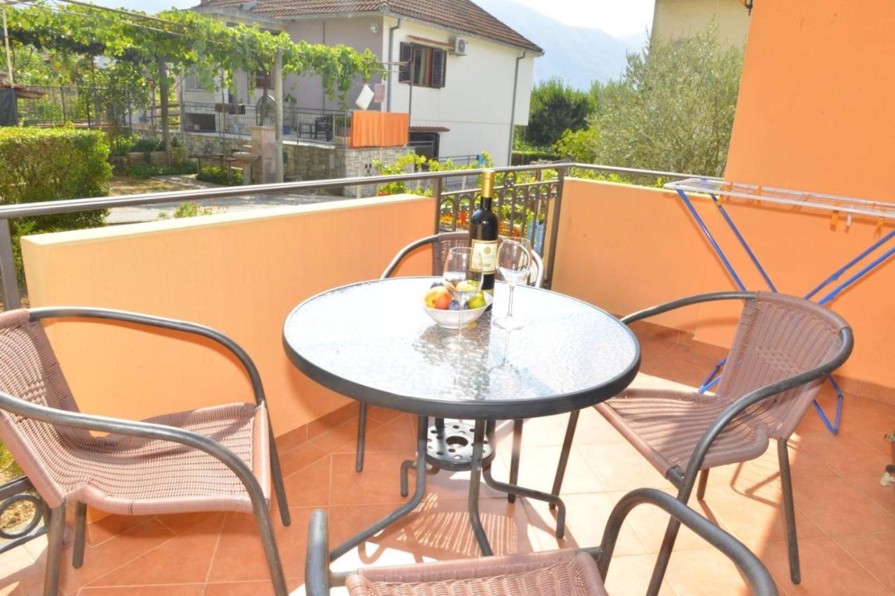 D Apartment Kotor Exteriér fotografie