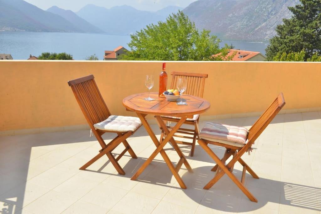 D Apartment Kotor Exteriér fotografie
