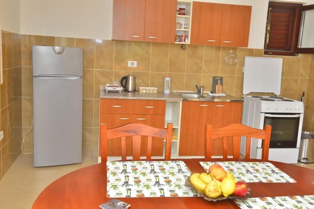 D Apartment Kotor Exteriér fotografie